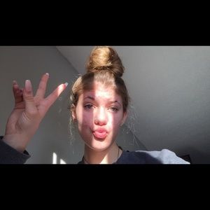 Meet your Posher, Grace